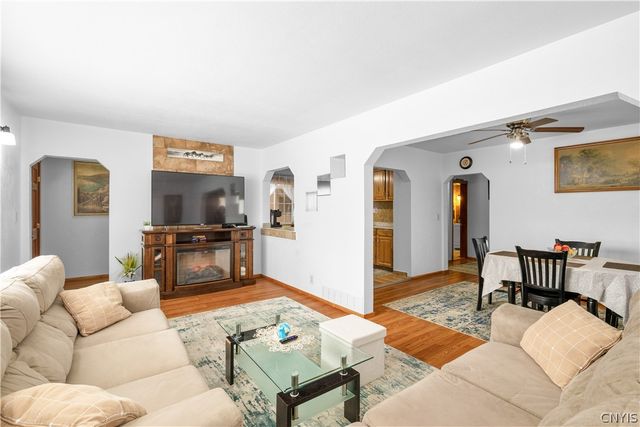 7537 State Route 5, Westmoreland, NY 13323