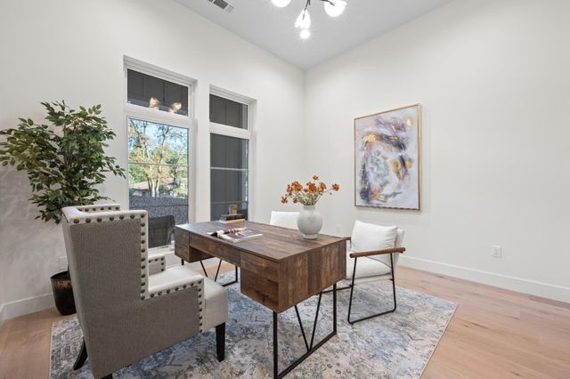 12985 Austin Forest Cir, Auburn, CA 95602