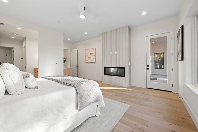 12985 Austin Forest Cir, Auburn, CA 95602