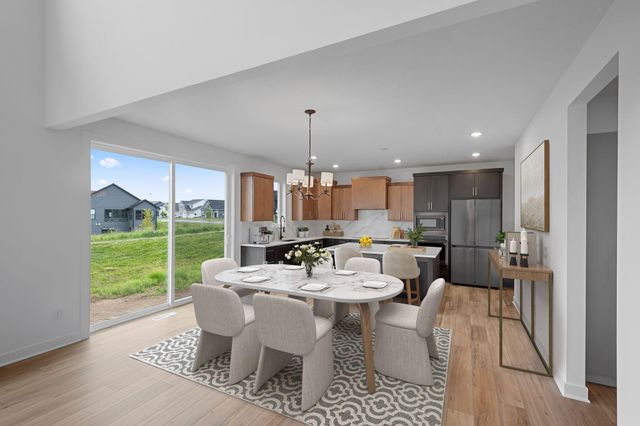 18225 103rd Avenue N, Maple Grove, MN 55311