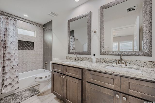 2551 CANYON LAKE FOREST DR, Canyon Lake, TX 78133