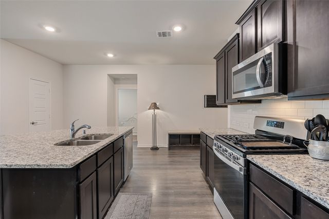 110 Whitetail Way, Caddo Mills, TX 75135