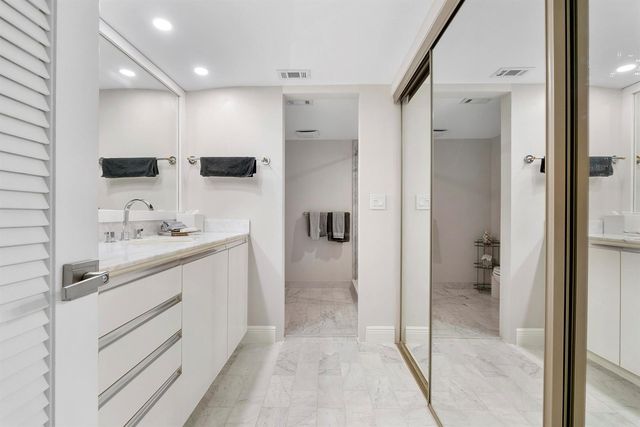 501 N Riverside Drive 203, Pompano Beach, FL 33062