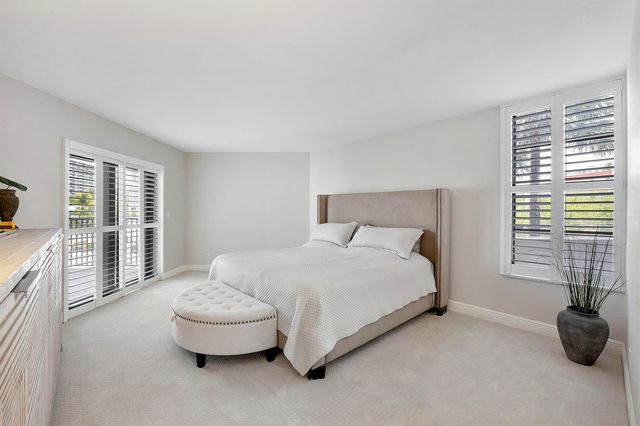 501 N Riverside Drive 203, Pompano Beach, FL 33062