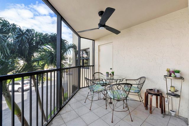 501 N Riverside Drive 203, Pompano Beach, FL 33062