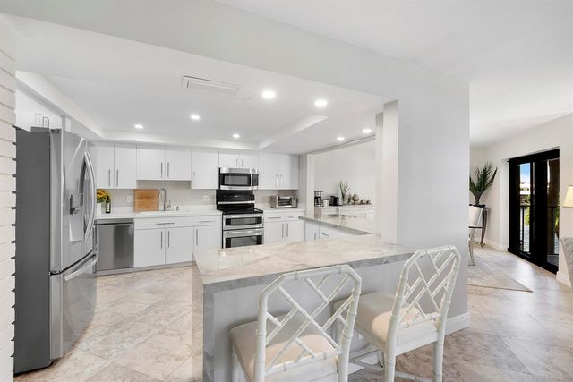 501 N Riverside Drive 203, Pompano Beach, FL 33062