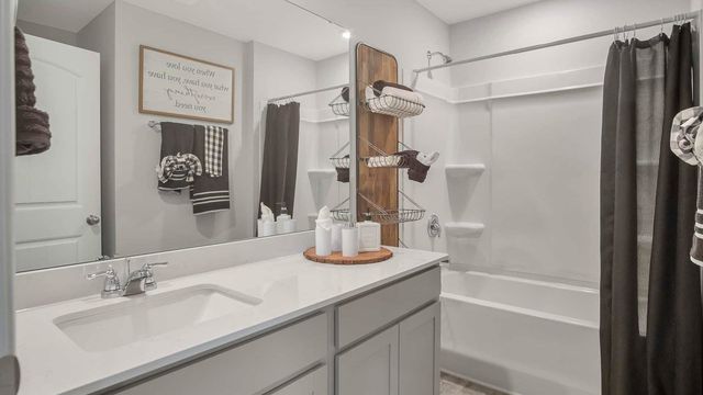 1520 Mountain View Drive, Lebanon, TN 37090