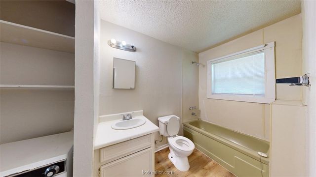 4000 Margaret Street A & B, Bryan, TX 77803