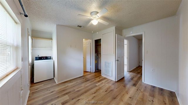 4000 Margaret Street A & B, Bryan, TX 77803