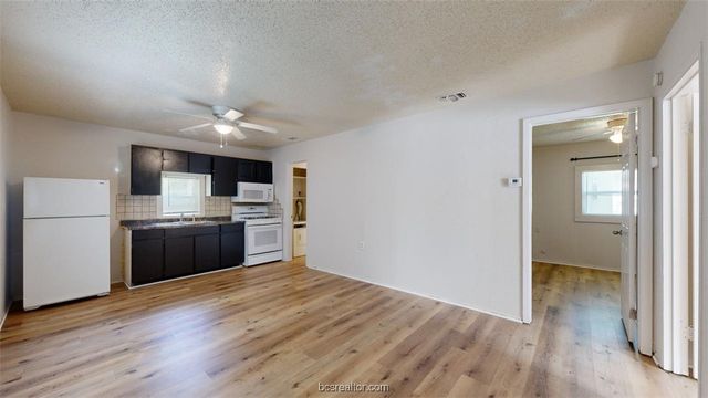 4000 Margaret Street A & B, Bryan, TX 77803