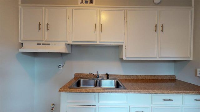 4000 Margaret Street A & B, Bryan, TX 77803