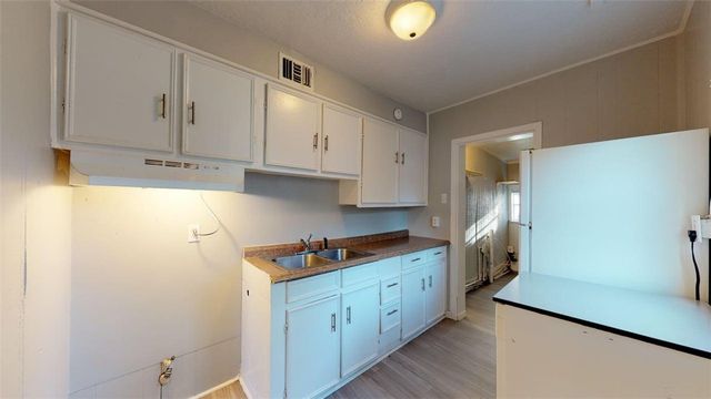 4000 Margaret Street A & B, Bryan, TX 77803