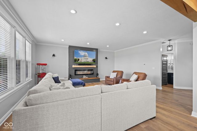 6412 Stein Road, Greenwood, IN 46143