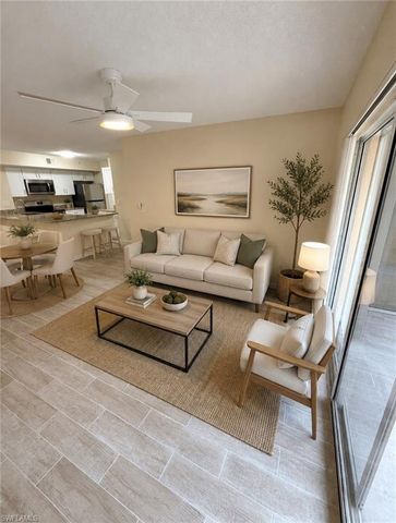 1810 Florida Club CIR W 1109, Naples, FL 34112