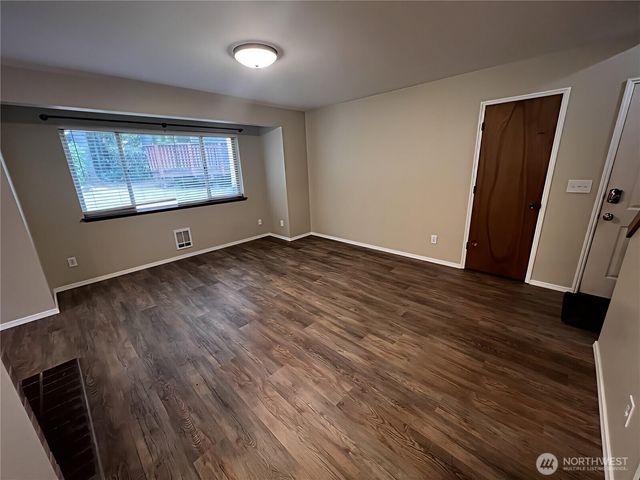 5624 Wisteria Lane NE, Bremerton, WA 98311