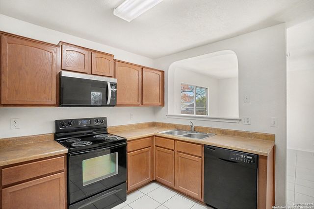 7310 Aphelion, San Antonio, TX 78252