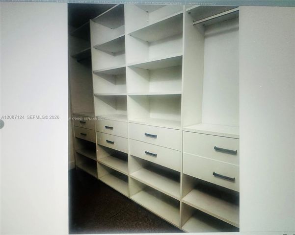 10464 NW 70th Lane, Doral, FL 33178
