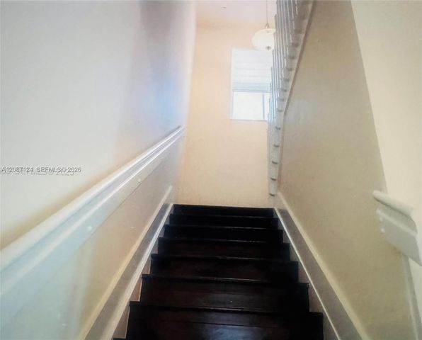 10464 NW 70th Lane, Doral, FL 33178