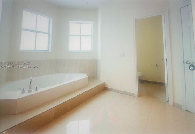 10464 NW 70th Lane, Doral, FL 33178