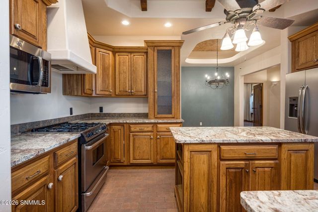 6200 Las Vistas Drive, Las Cruces, NM 88005