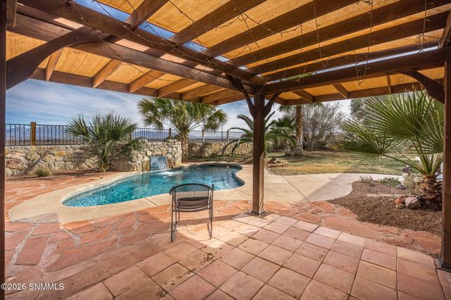 6200 Las Vistas Drive, Las Cruces, NM 88005