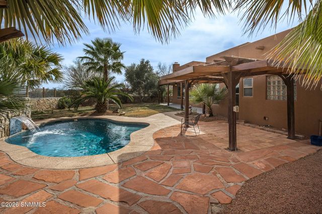 6200 Las Vistas Drive, Las Cruces, NM 88005