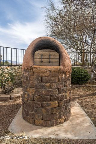 6200 Las Vistas Drive, Las Cruces, NM 88005