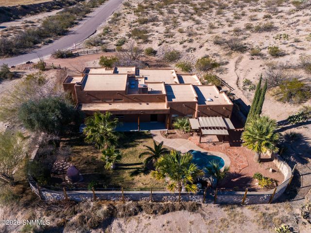 6200 Las Vistas Drive, Las Cruces, NM 88005