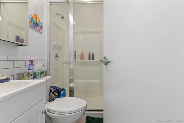 19 Whitney Avenue B, New Haven, CT 06510