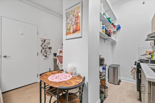 19 Whitney Avenue B, New Haven, CT 06510