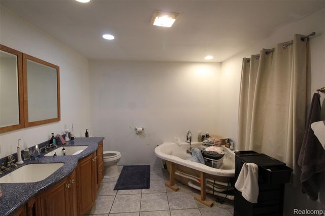 2568 Valentine Road, Mayfield Township, MI 48446