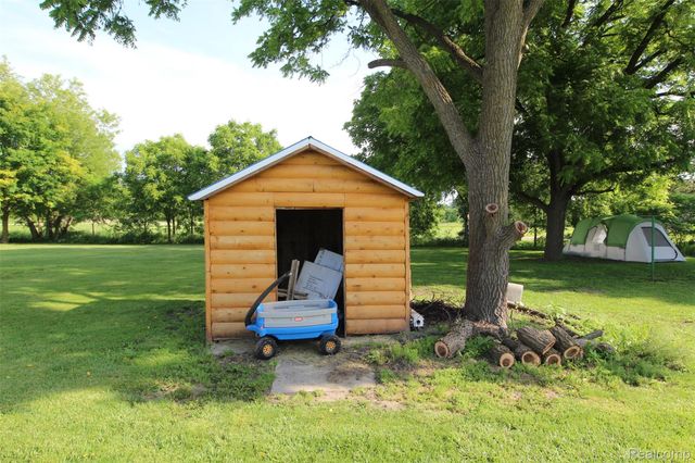 2568 Valentine Road, Mayfield Township, MI 48446