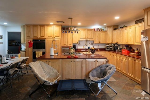 2568 Valentine Road, Mayfield Township, MI 48446