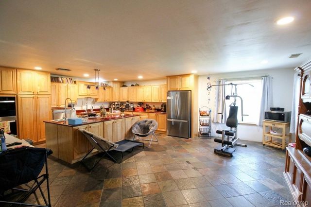 2568 Valentine Road, Mayfield Township, MI 48446