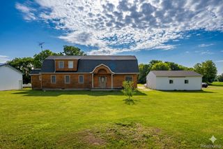 2568 Valentine Road, Mayfield Township, MI 48446