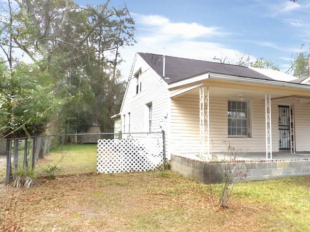 305 N Herring Street, Dothan, AL 36303