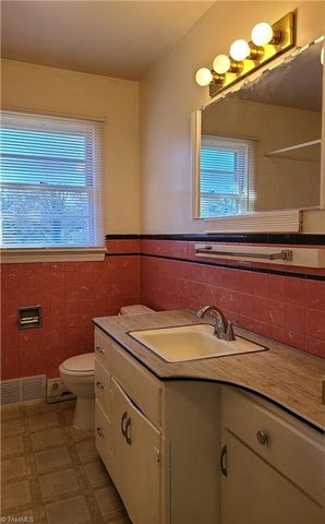 1806 South Hill Avenue, Winston-salem, NC 27127