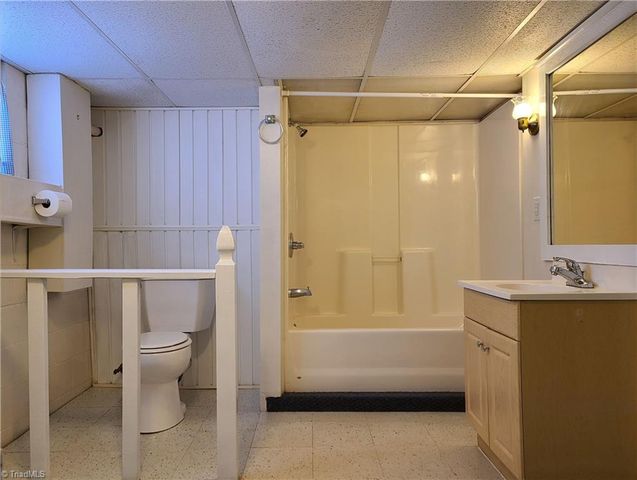 1806 South Hill Avenue, Winston-salem, NC 27127