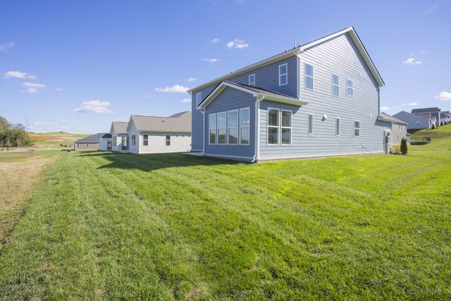 1560 Oak Springs Drive, Columbia, TN 38401