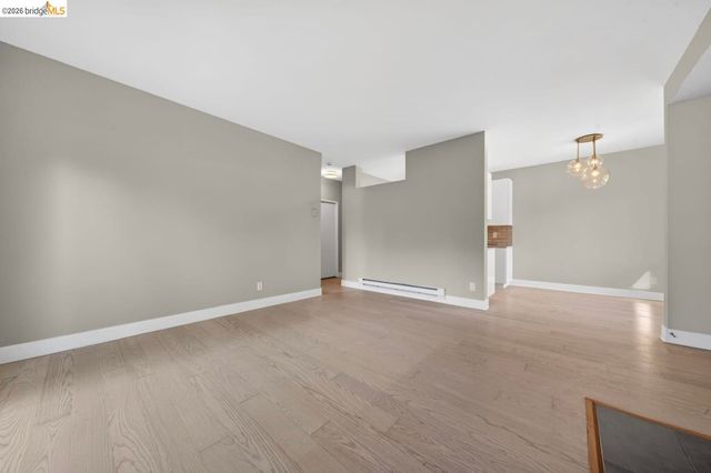 91 Schooner Ct, Richmond, CA 94804