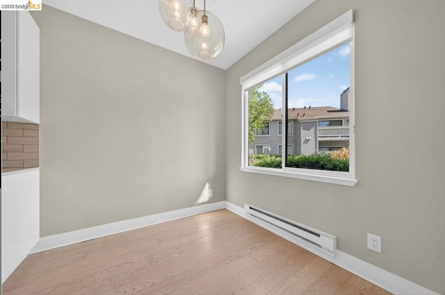 91 Schooner Ct, Richmond, CA 94804
