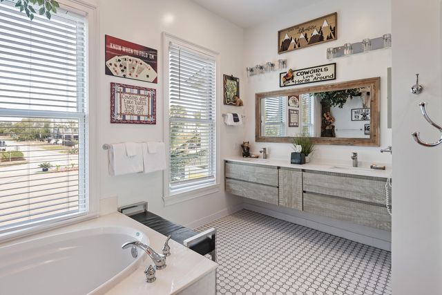 914 Ocean Boulevard, Isle Of Palms, SC 29451