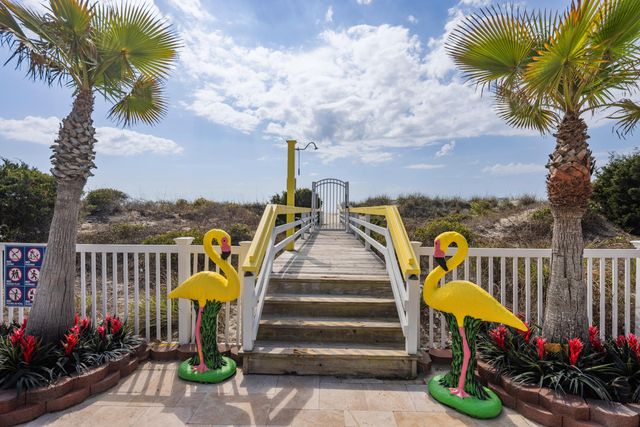 914 Ocean Boulevard, Isle Of Palms, SC 29451
