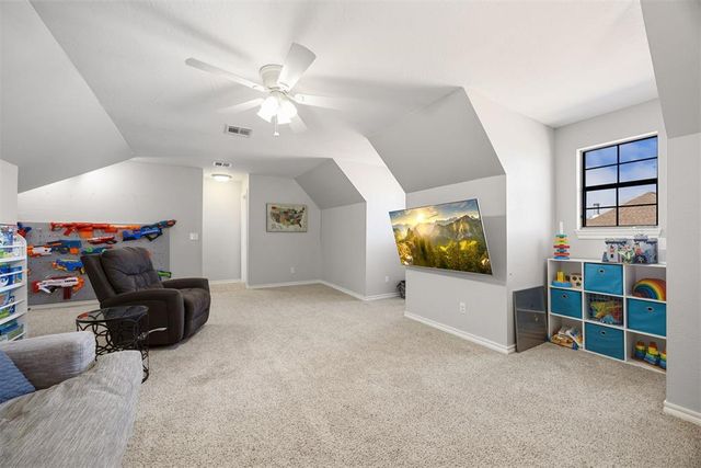 10611 Ridgeview Drive, Edmond, OK 73034