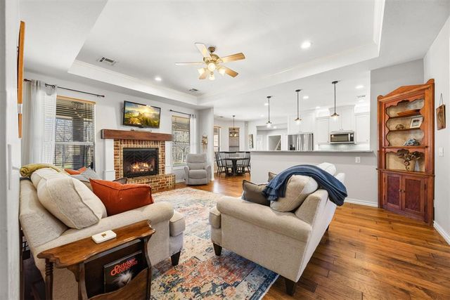 10611 Ridgeview Drive, Edmond, OK 73034