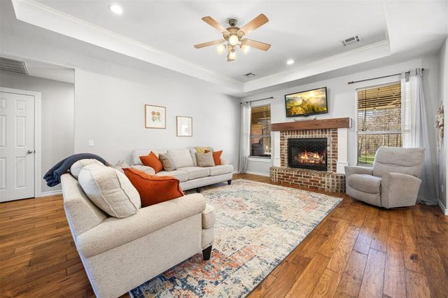 10611 Ridgeview Drive, Edmond, OK 73034