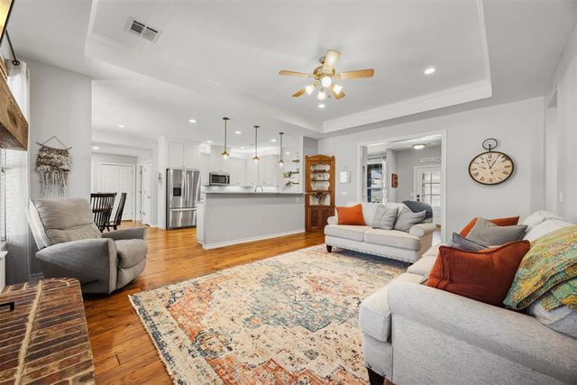 10611 Ridgeview Drive, Edmond, OK 73034