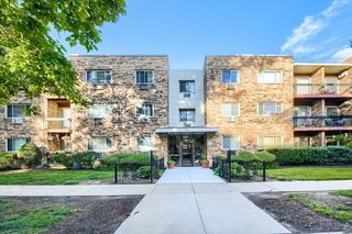 420 Home Avenue 309N, Oak Park, IL 60302