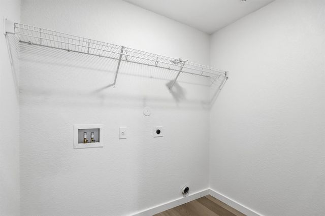 4001 Cressler LN 15G, Jarrell, TX 76537