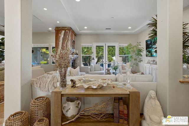 104 Azzuro Drive, Palm Desert, CA 92211